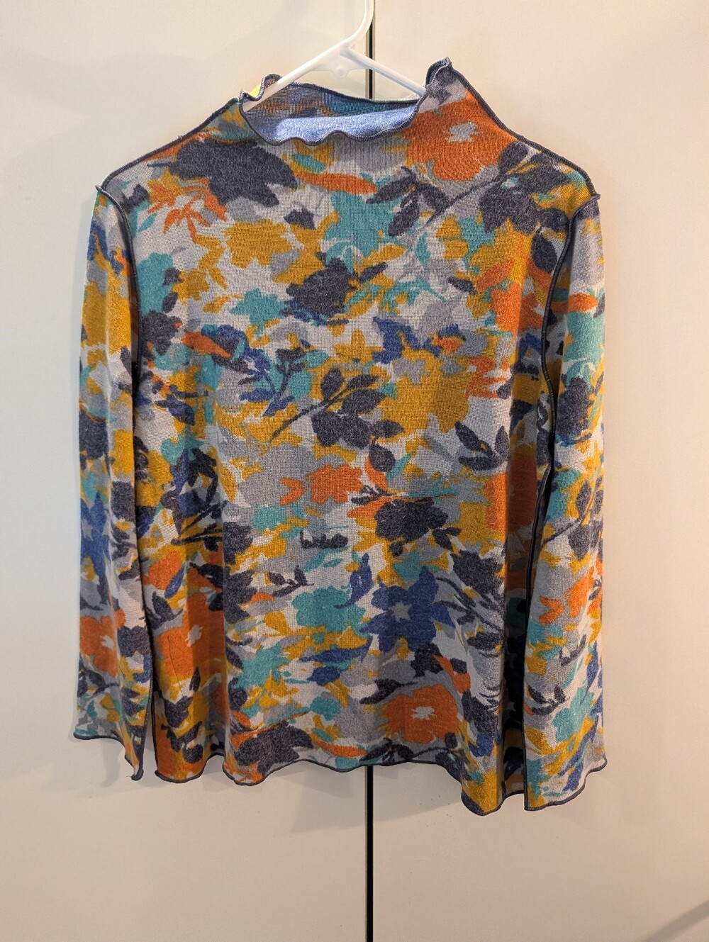 Trisha Tyler Woman's Small  Floral  Long-Sleeve Mock Neck Top - Multicolor